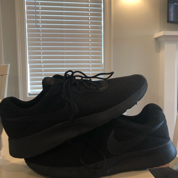 Nike Tanjun - Picture 2 of 3